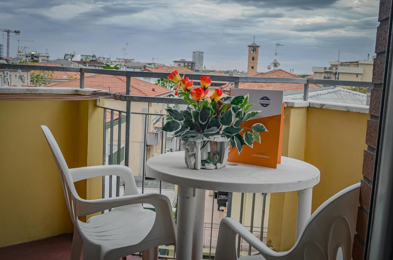 Hotel Stradiot Rimini Exterior foto